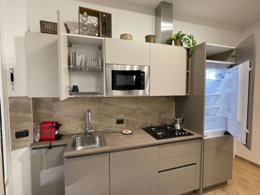 Nel Quartiere Bayres Suite Completamente Rinnovata Mailand Exterior foto