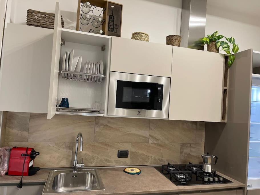 Nel Quartiere Bayres Suite Completamente Rinnovata Mailand Exterior foto
